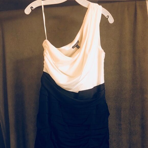 Express Vintage 90s one shoulder black and white dress, new stock with tags - Picture 1 of 5